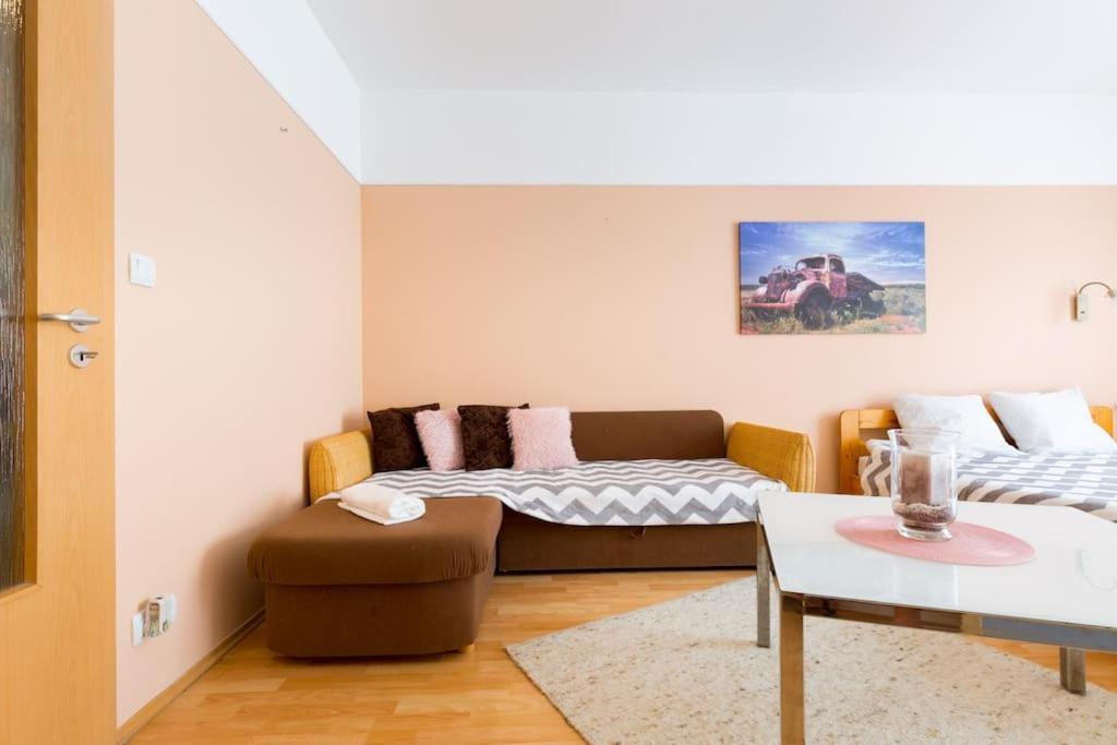 Acacia City Center Apartment Budapest Bagian luar foto