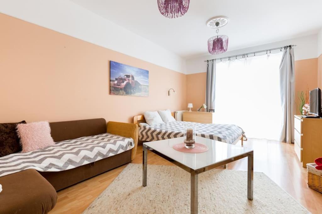 Acacia City Center Apartment Budapest Bagian luar foto